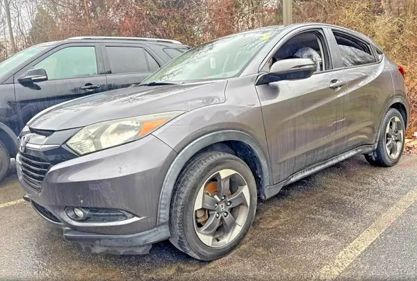 3CZRU5H55JG703867 2018 HONDA HR-V - Image 2