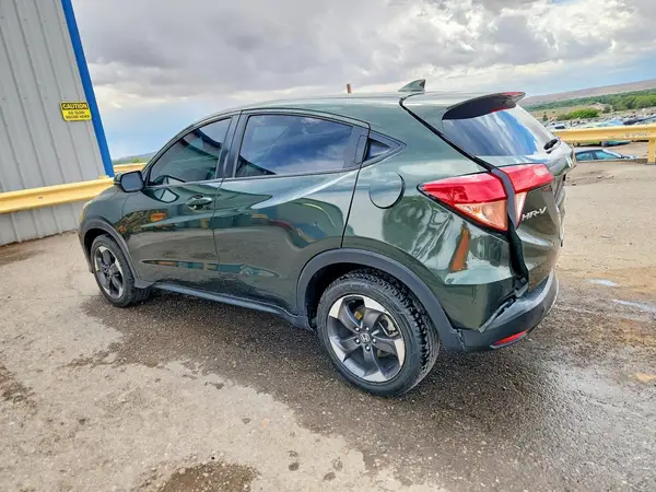 3CZRU5H55JG704114 2018 HONDA HR-V - Image 2
