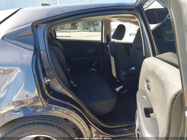 3CZRU5H55JG704789 2018 HONDA HR-V - Image 8