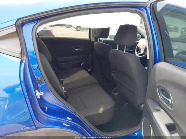 3CZRU5H55JG706199 2018 HONDA HR-V - Image 8