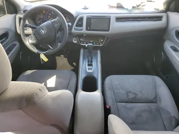 3CZRU5H55JM703093 2018 HONDA HR-V - Image 8