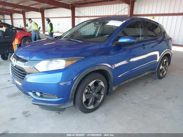 3CZRU5H55JM704177 2018 HONDA HR-V - Image 2