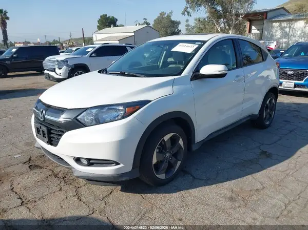 3CZRU5H55JM709671 2018 HONDA HR-V - Image 2
