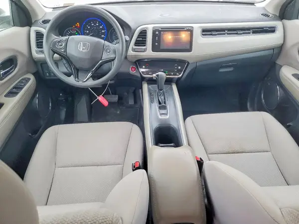 3CZRU5H55JM711923 2018 HONDA HR-V - Image 8