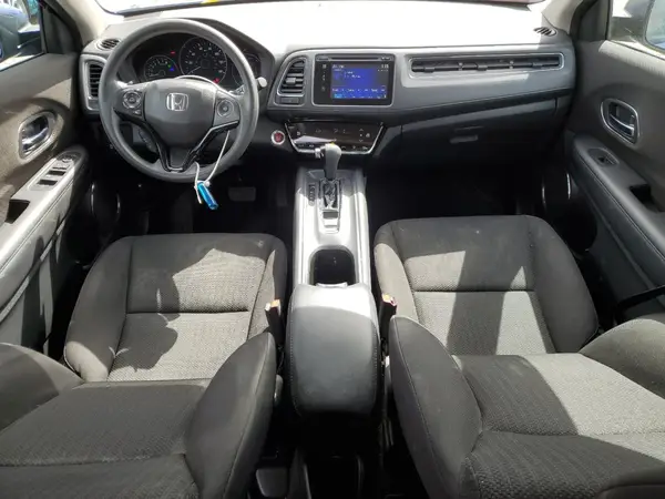 3CZRU5H55JM715891 2018 HONDA HR-V - Image 8