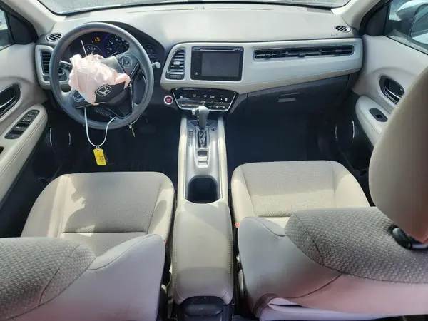 3CZRU5H55JM721979 2018 HONDA HR-V - Image 8
