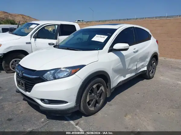 3CZRU5H55JM723084 2018 HONDA HR-V - Image 2