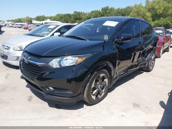 3CZRU5H55JM723215 2018 HONDA HR-V - Image 2