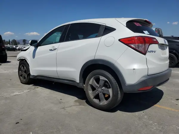 3CZRU5H55JM723618 2018 HONDA HR-V - Image 2