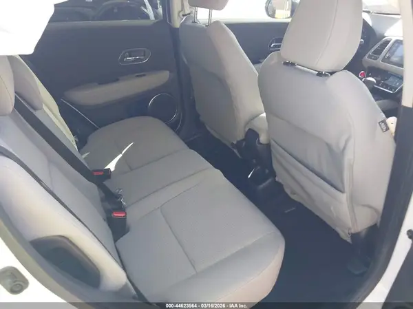 3CZRU5H55LM716414 2020 HONDA HR-V - Image 8