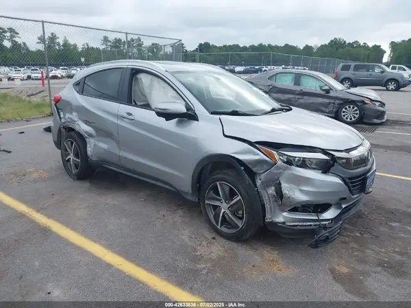 3CZRU5H55NM719588 2022 HONDA HR-V - Image 1