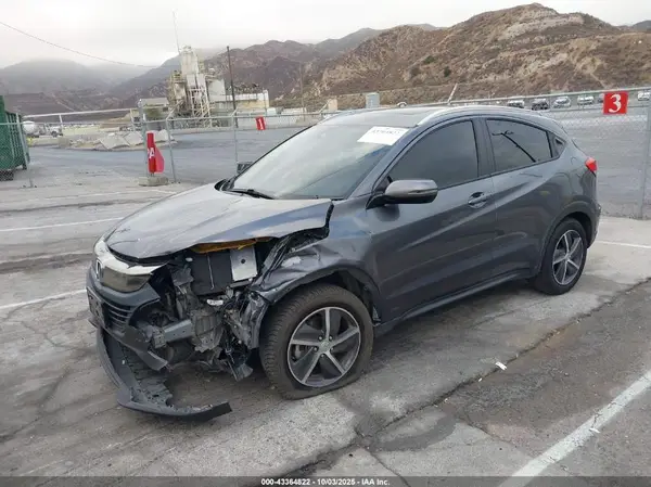 3CZRU5H55NM728176 2022 HONDA HR-V - Image 2