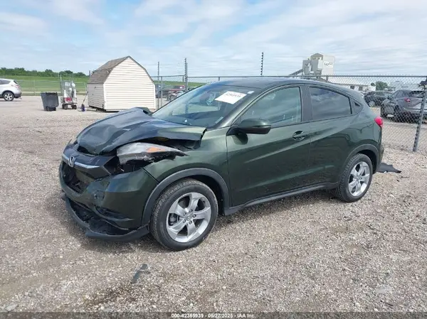 3CZRU5H56GM715083 2016 HONDA HR-V - Image 2
