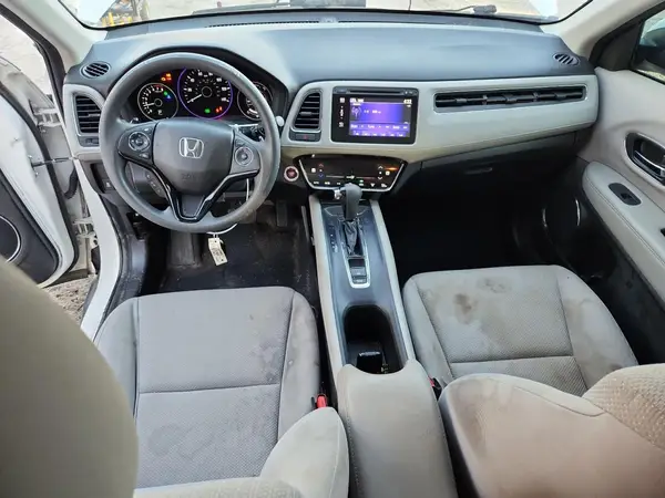 3CZRU5H56GM723684 2016 HONDA HR-V - Image 8
