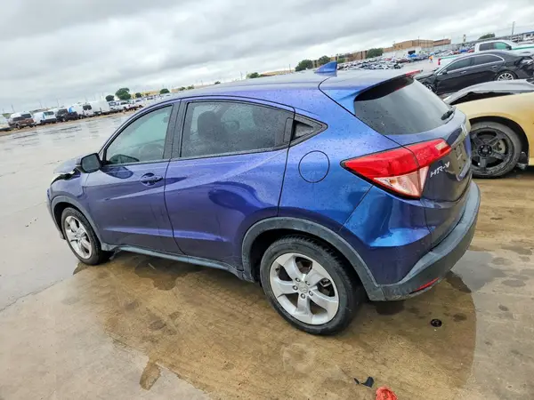 3CZRU5H56GM727993 2016 HONDA HR-V - Image 2