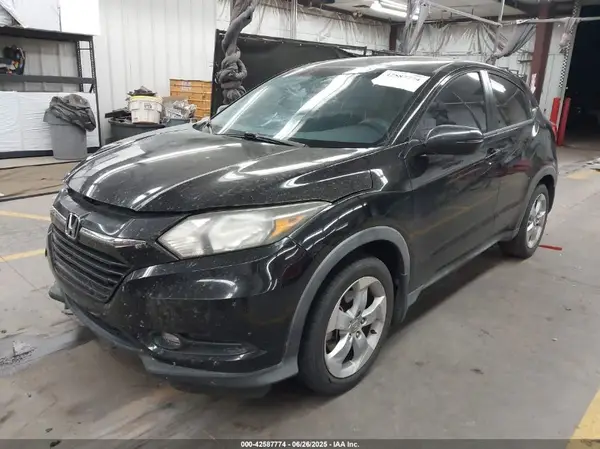 3CZRU5H56GM733695 2016 HONDA HR-V - Image 2