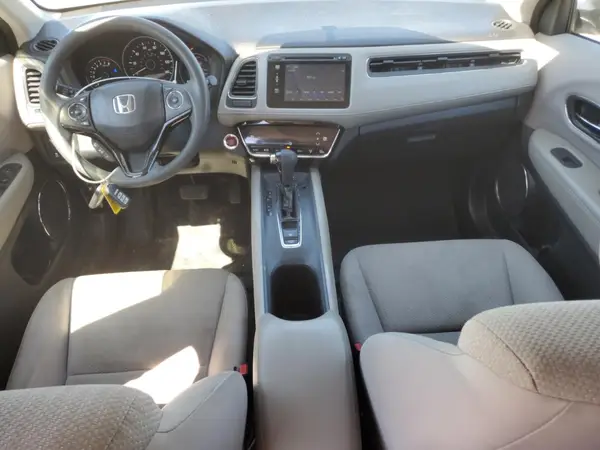 3CZRU5H56GM736886 2016 HONDA HR-V - Image 8