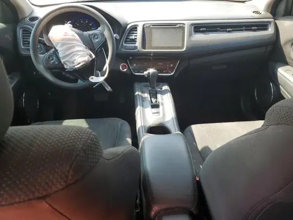 3CZRU5H56GM737942 2016 HONDA HR-V - Image 8