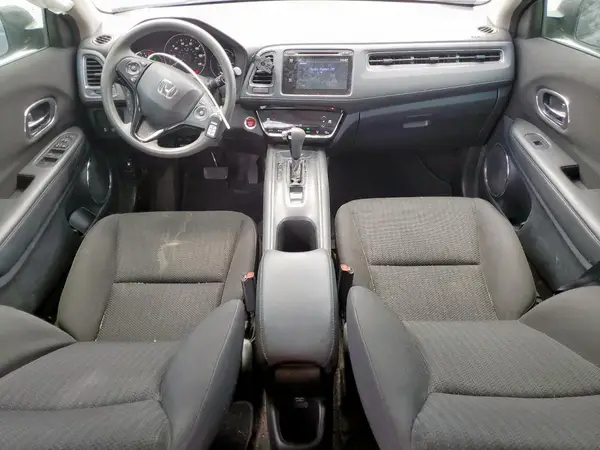 3CZRU5H56GM745636 2016 HONDA HR-V - Image 8