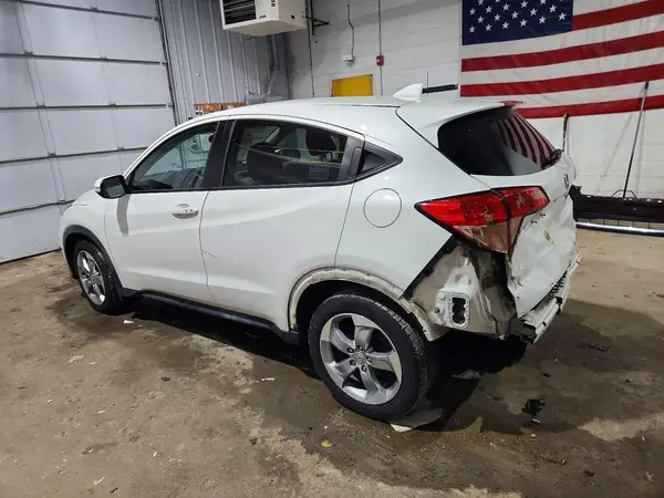 3CZRU5H56GM747452 2016 HONDA HR-V - Image 2