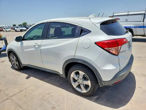 3CZRU5H56GM748312 2016 HONDA HR-V - Image 2