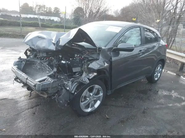 3CZRU5H56GM753803 2016 HONDA HR-V - Image 2