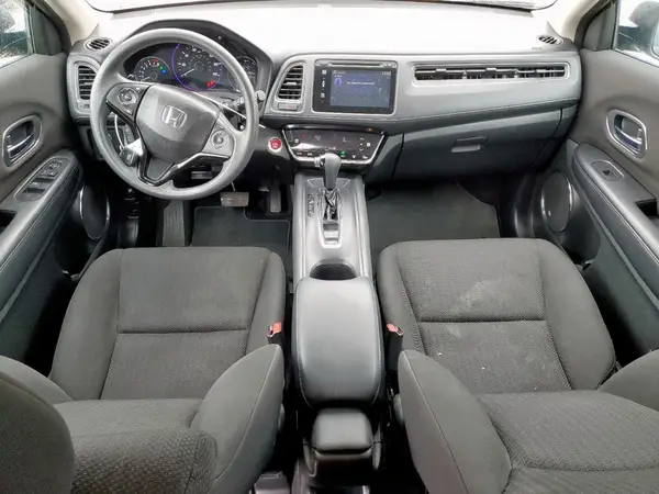 3CZRU5H56HM701993 2017 HONDA HR-V - Image 8