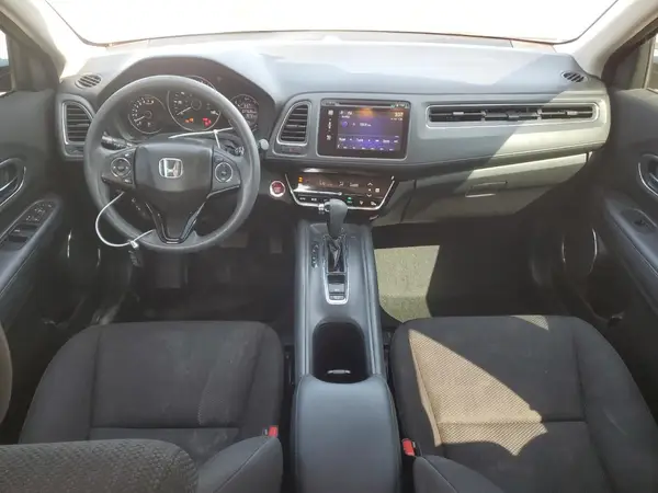 3CZRU5H56HM707227 2017 HONDA HR-V - Image 8