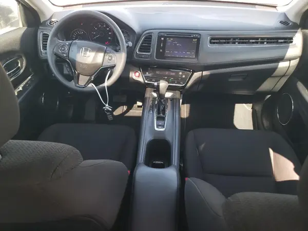 3CZRU5H56HM712380 2017 HONDA HR-V - Image 8