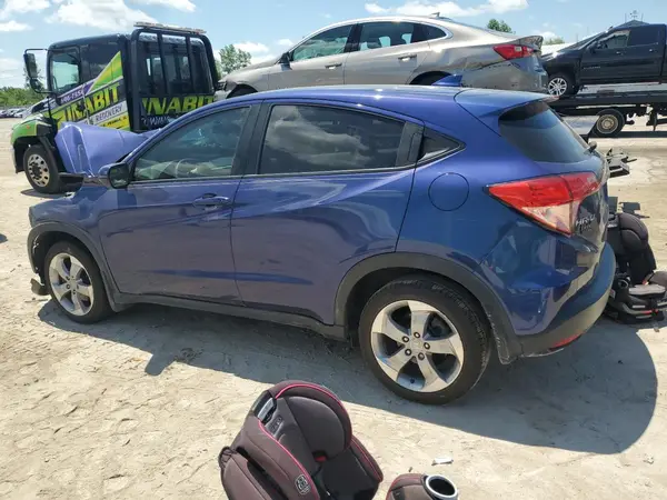 3CZRU5H56HM712945 2017 HONDA HR-V - Image 2