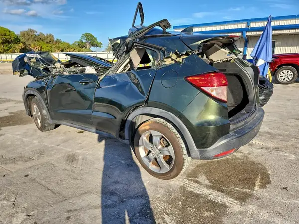 3CZRU5H56HM724125 2017 HONDA HR-V - Image 2