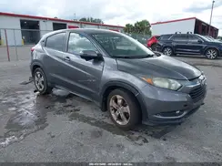 3CZRU5H56HM726585 2017 HONDA HR-V