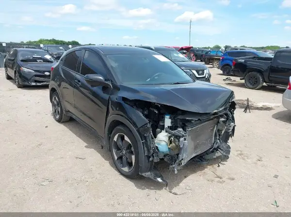 3CZRU5H56JG702114 2018 HONDA HR-V - Image 1