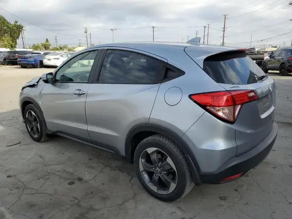 3CZRU5H56JG704042 2018 HONDA HR-V - Image 2