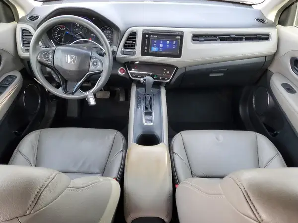 3CZRU5H56JG704042 2018 HONDA HR-V - Image 8