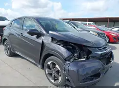 3CZRU5H56JM700865 2018 HONDA HR-V