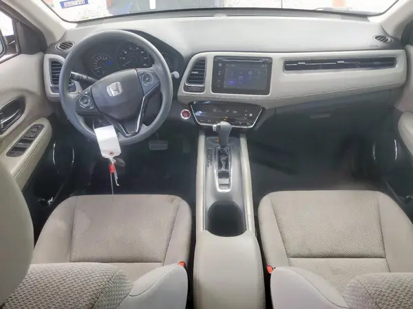 3CZRU5H56JM709727 2018 HONDA HR-V - Image 8