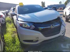 3CZRU5H56JM713843 2018 HONDA HR-V