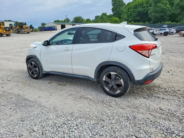 3CZRU5H56JM713857 2018 HONDA HR-V - Image 2