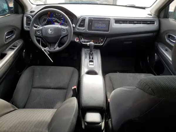3CZRU5H56JM714216 2018 HONDA HR-V - Image 8