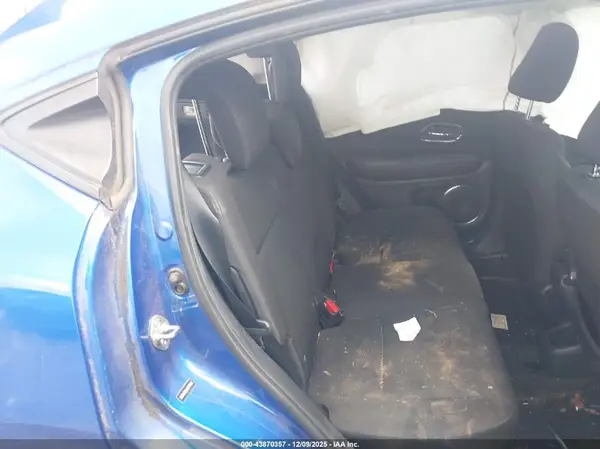 3CZRU5H56JM715804 2018 HONDA HR-V - Image 8