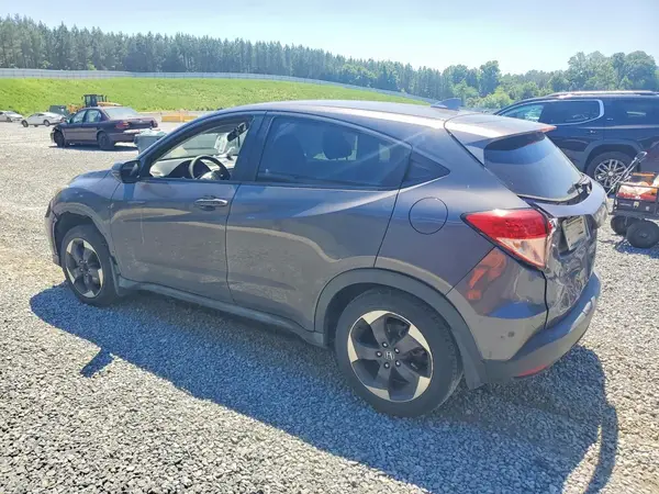 3CZRU5H56JM721876 2018 HONDA HR-V - Image 2