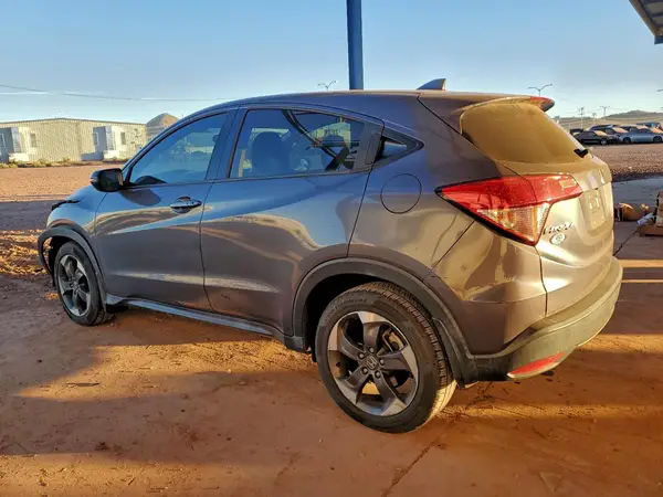 3CZRU5H56JM721909 2018 HONDA HR-V - Image 2