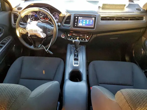 3CZRU5H56JM721909 2018 HONDA HR-V - Image 8