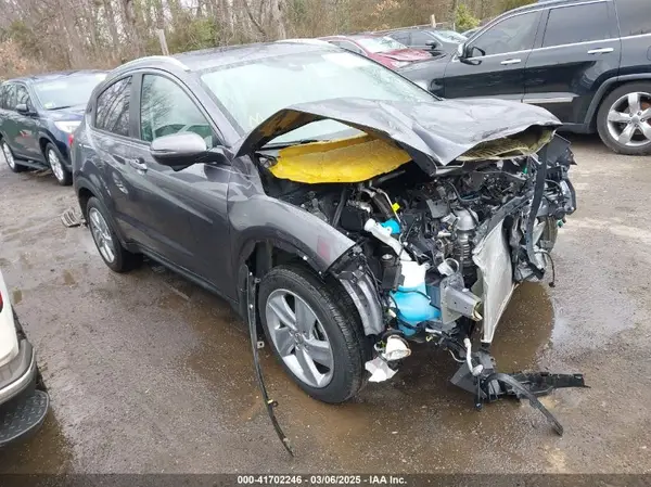 3CZRU5H56KM706540 2019 HONDA HR-V - Image 1