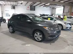 3CZRU5H56KM715352 2019 HONDA HR-V