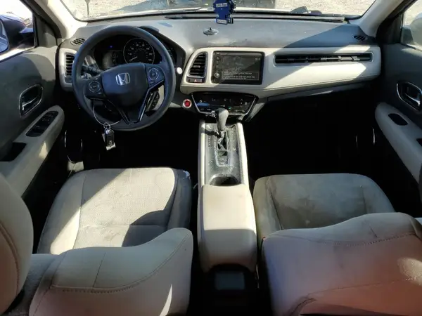 3CZRU5H56KM716775 2019 HONDA HR-V - Image 8