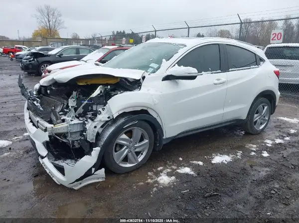 3CZRU5H56KM718106 2019 HONDA HR-V - Image 2