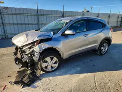 3CZRU5H56KM718557 2019 HONDA HR-V