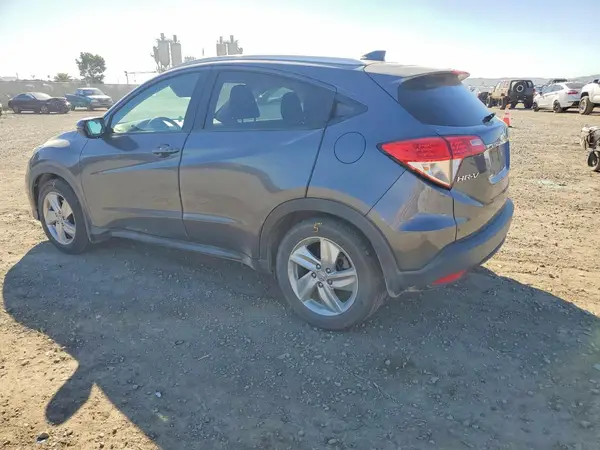 3CZRU5H56KM723449 2019 HONDA HR-V - Image 2